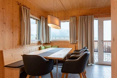Großzügiges Chalet mit Sauna in Skipistenähe