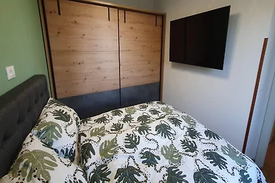 Italienische Küstenvilla mit 3 Apartments