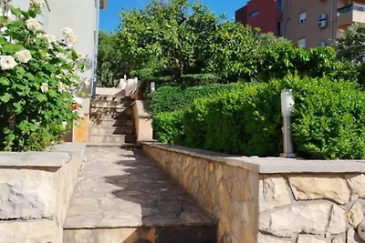 One-Bedroom Apartment With Terrace (A2)