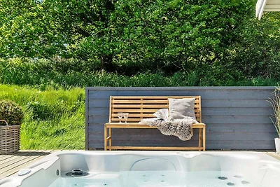 Luxurioses Pool-Refugium -- By Traum...