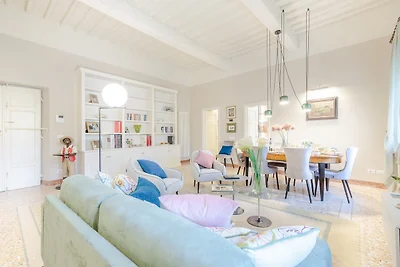 Appartement in Lucca in Palazzo Arnolfini