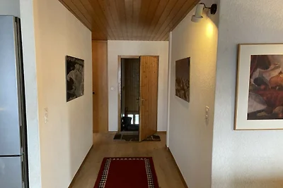 Ruhige Wohnung mit Annehmlichkeiten
