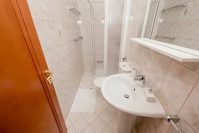 Guest House Villa Anggela - Comfort Triple ro...