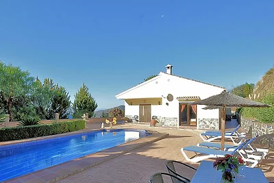 Luxuriöse Villa mit privatem Pool in...