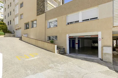 Appartamento a Roses vicino a Rock Beach