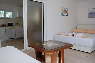Apartment Lili- One Bedroom Apartment with Te...