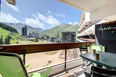 Lichte studio · Aan de voet van de piste ·...