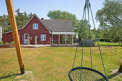 12 Personen Ferienhaus in Aakirkeby