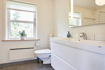6 osob apartament w Aakirkeby-By Traum