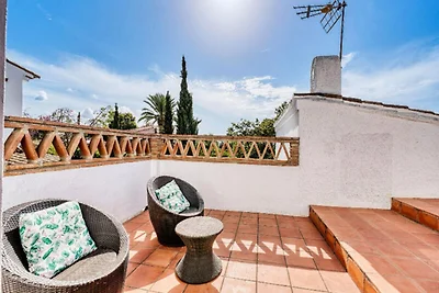 Villa in Marbella mit beheiztem Pool