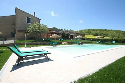 Toskanisches Bauernhaus mit privatem Pool