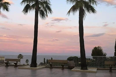 Wohnung in Agay mit Meerblick & Pools