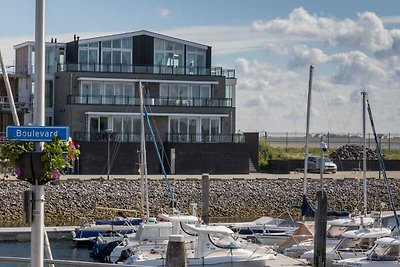 Appartement, ligging aan de Oosterschelde