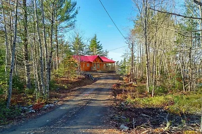 Chalet aan Dean Lake