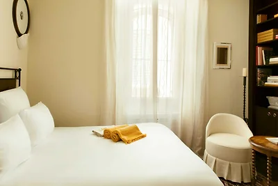 A/C Apt 2BR/4P – 2min zum La Ponche...