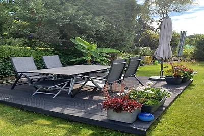 Vulkaneifel Garden Retreat