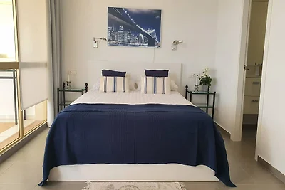 Bella villa con balcone