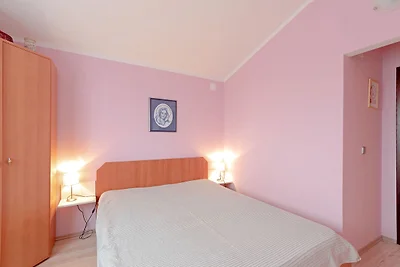 Moderna casa vacanze a Mandre con barbecue