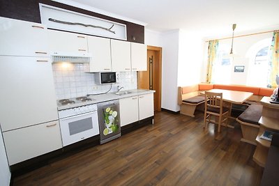Ferienwohnung in Goldegg in idyllischem Wande...