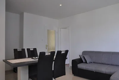 Apartments Profaca - Two Bedroom Apartment wi...