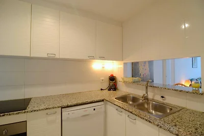Spacious apartment in Pals