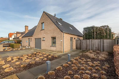 Aangename en moderne villa in Koksijde
