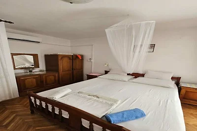 Apartament, 200 metrów od plaży Bristak