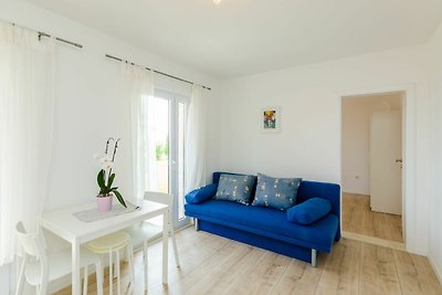 Color Apartments - Standard One-Bedroom Apart...