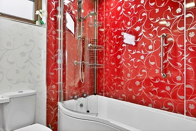 Cottage nel Devon con piscina condivisa