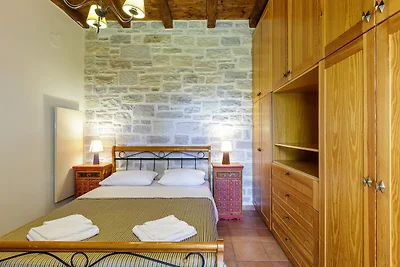 Villa in Adelianos Kampos