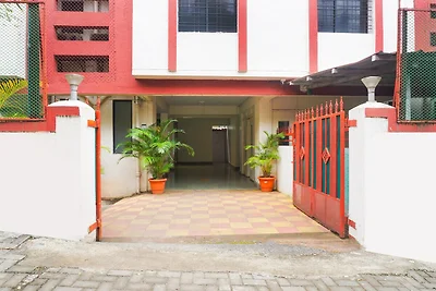 Super Hotel O Jadhav Nagar