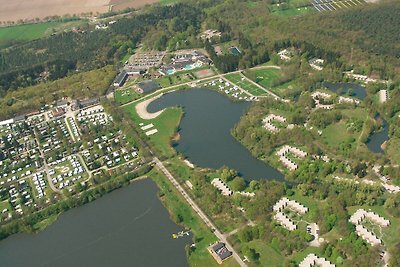 Leuke safaritent met badkamer, op een vakanti...