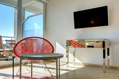 Studio Apartment With Sea View (S1)