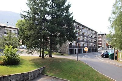 Wohnung im Dorf mit Blick auf die Pisten