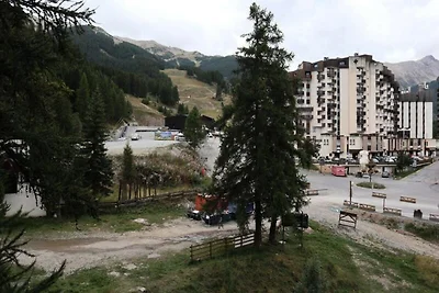 Wohnung in Les Orres mit Zugang zu den Pisten