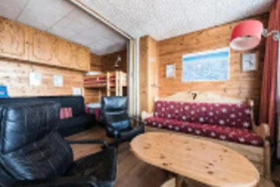 Große Studiokabine mit Balkon