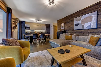 Modern 3 Bed 2 Bath Apt Close to Chamonix...