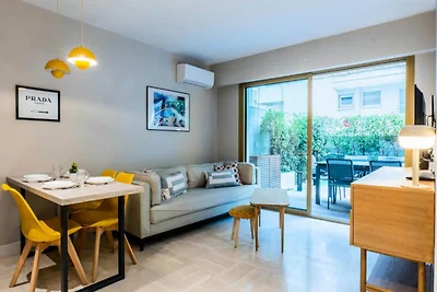 3-Zimmer-Wohnung im Stadtzentrum mit Garten, ...