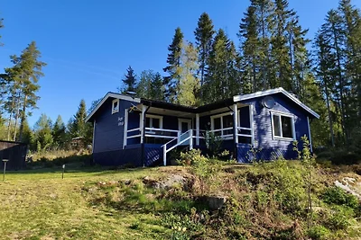 Vakantiehuis in Undenäs met zwembad