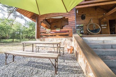 Chalet con giardino alberato vicino a Durbuy