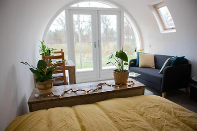 Leuke Tiny Home gelegen naast een eigen