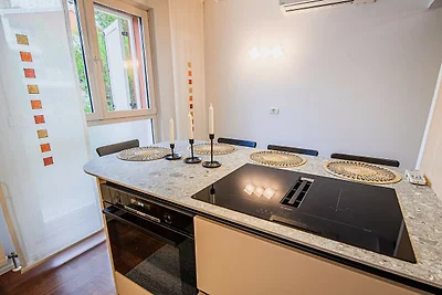 Elegant and Scenic Peaceful Apartments Portor...