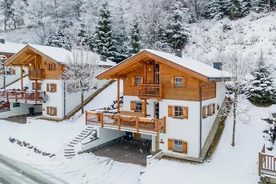 Confortevole Chalet Alpino per 12 persone