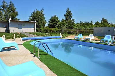 Ferienanlage mit Pool, Sianozety