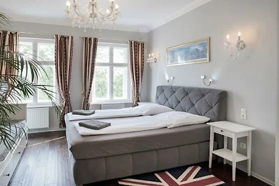 Deluxe-Design Apartment