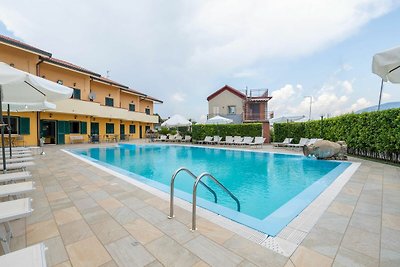 Wspaniały apartament w Paestum z basenem?