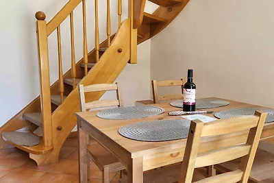 Peaceful Countryside Holiday Home with Terrac...