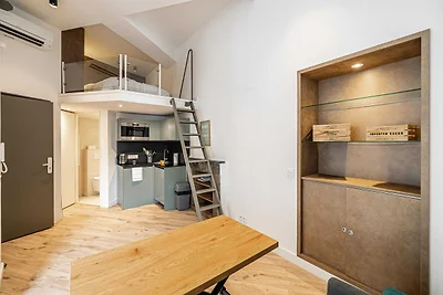 A/C Mezzanine Apt 1BR/2P - Place Garibaldi