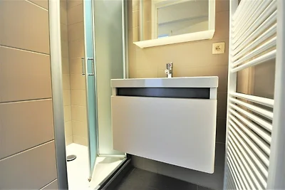 Gemütliche 4-Zimmer-Wohnung in Mistral 8...