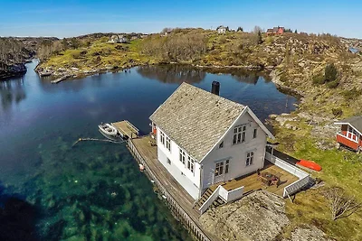6 persone case ad byrknesøy-By Traum